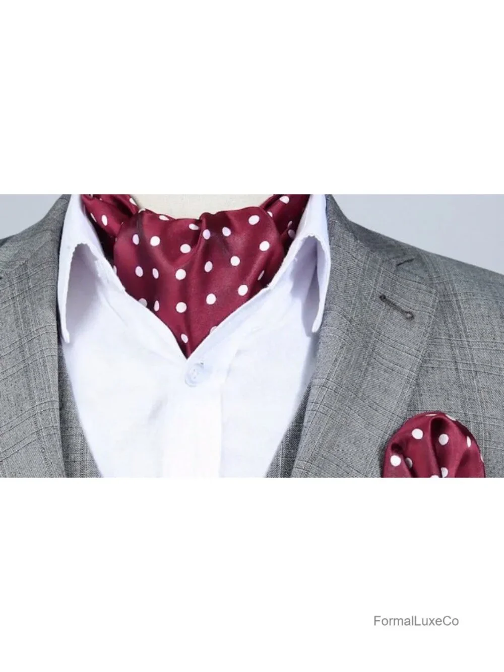 Ascot Tie Set with Pocket Square Floral Silk Blend